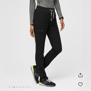 FIGS Black Yola Scrub Pants